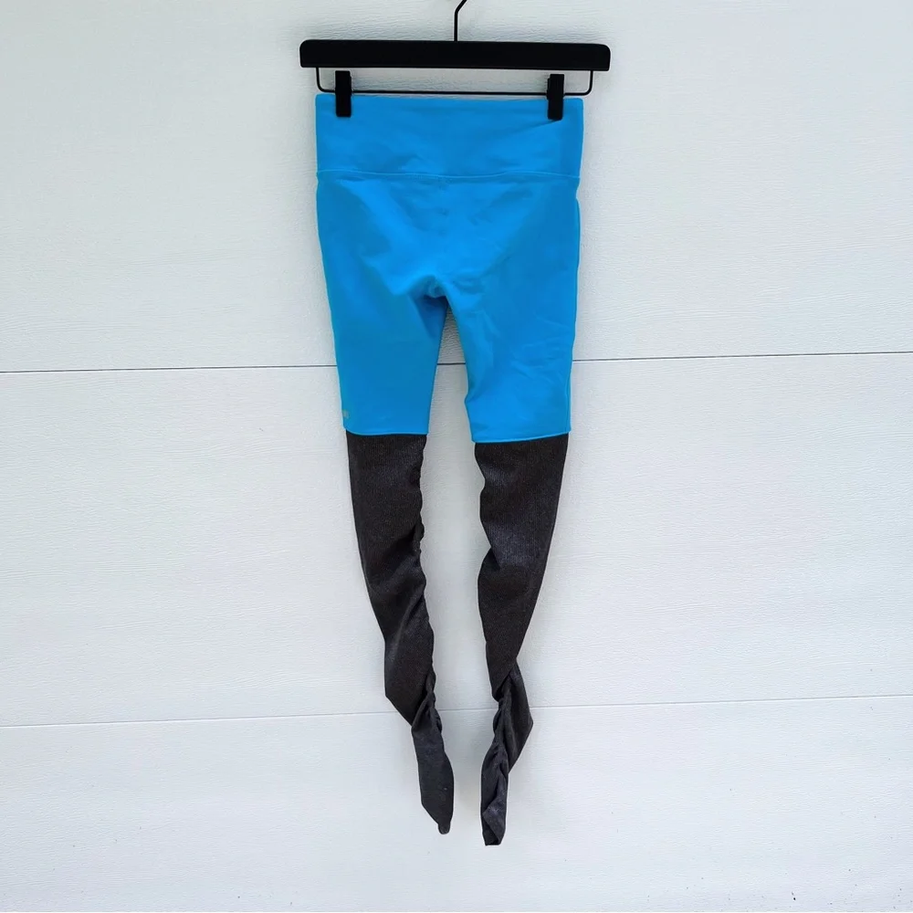 ALO Yoga blue grey
